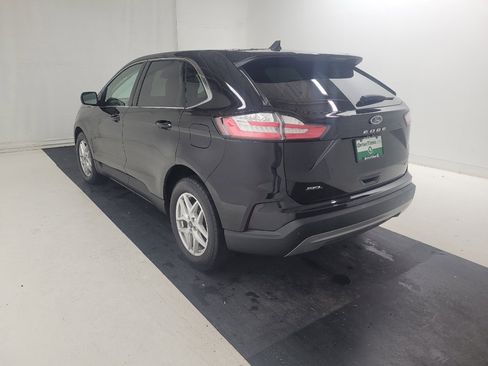 Used 2021 Ford Edge SEL w/ Cargo Accessory Package AWD/4WD image 5