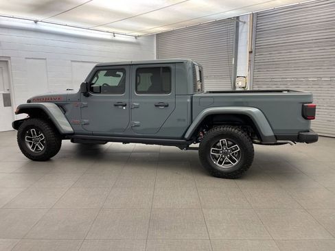 New 2026 Jeep Gladiator Mojave AWD/4WD image 5