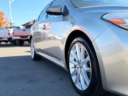 Used 2014 Toyota Avalon Limited image 94