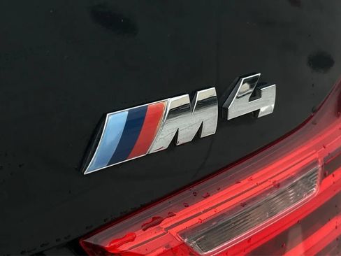Used 2016 BMW M4 Convertible RWD image 36