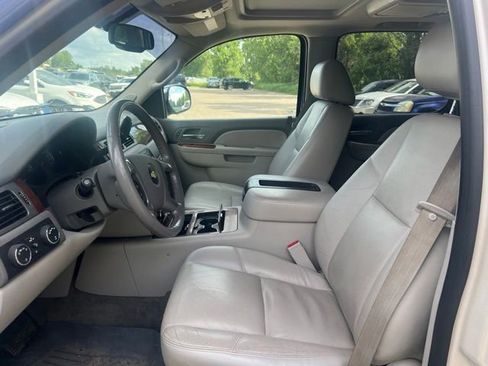 Used 2012 Chevrolet Tahoe LTZ AWD/4WD image 15