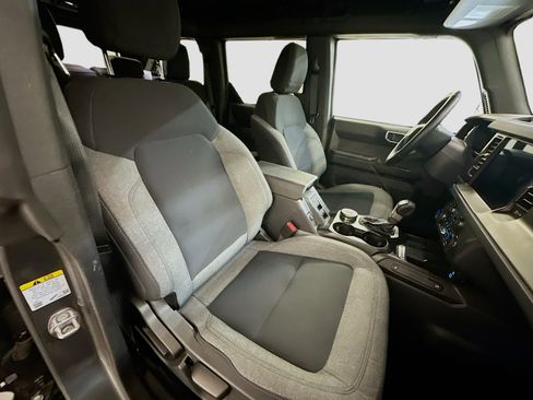 Used 2025 Ford Bronco Big Bend image 32