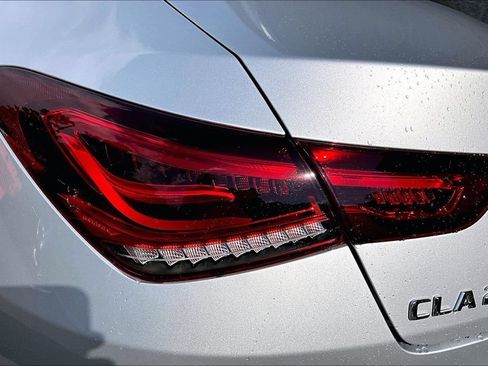 Certified 2021 Mercedes-Benz CLA 250 4MATIC image 32