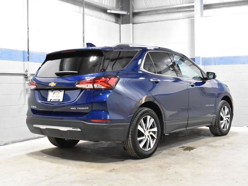 Used 2023 Chevrolet Equinox Premier image 31