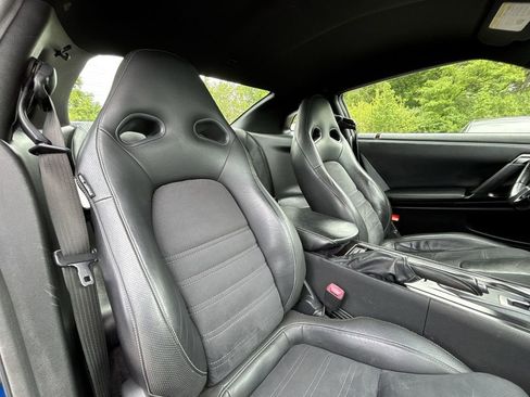 Used 2015 Nissan GT-R Premium AWD/4WD image 28