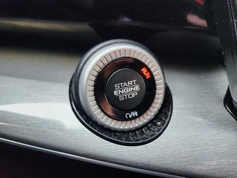 Used 2022 Jeep Wagoneer Series III image 8