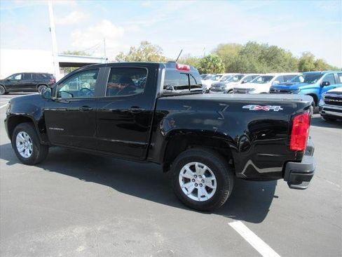 Used 2021 Chevrolet Colorado LT w/ LT Convenience Package image 8