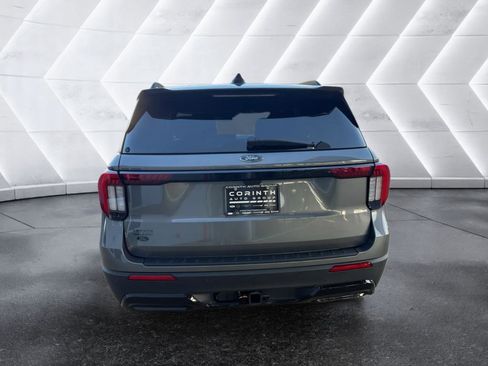 New 2026 Ford Explorer ST-Line w/ ST-Line Street Pack image 4