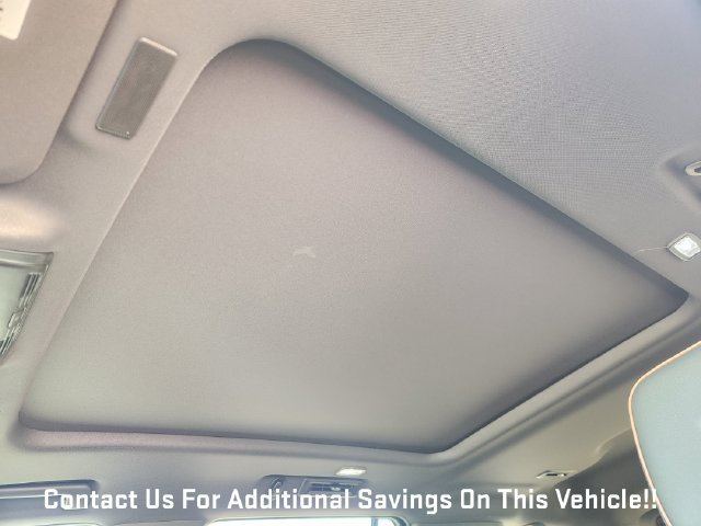 New 2027 GMC Yukon AT4 w/ AT4 Premium Package AWD/4WD image 19