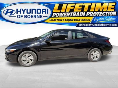 New 2026 Hyundai Elantra SE