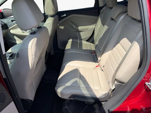 Used 2017 Ford Escape Titanium AWD/4WD image 15