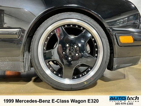 Used 1999 Mercedes-Benz E 320 Wagon image 12