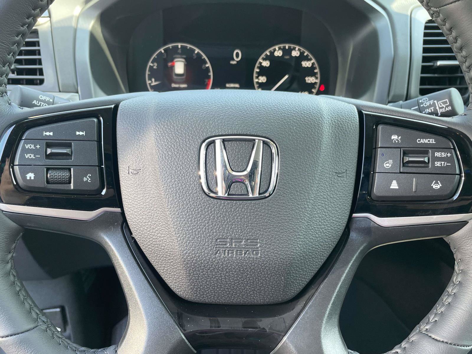 New 2026 Honda Odyssey Elite image 11