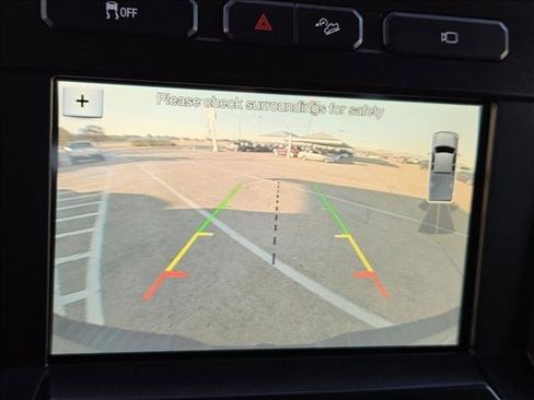 Used 2017 Ford F250 Lariat w/ Lariat Value Package image 19