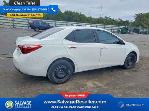 Used 2017 Toyota Corolla LE FWD image 4