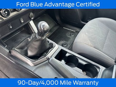 Used 2018 Toyota Tacoma TRD Sport AWD/4WD image 15