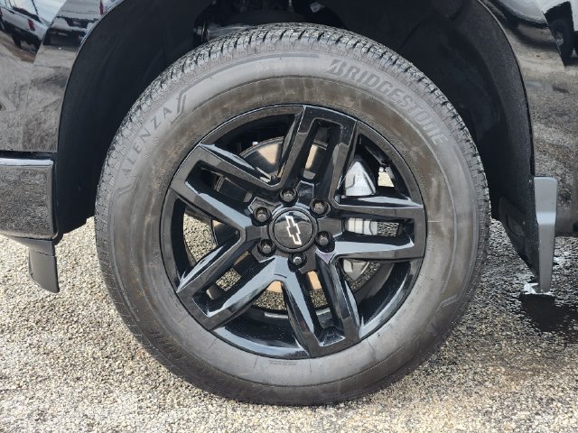 Used 2025 Chevrolet Silverado 1500 LT RWD image 10