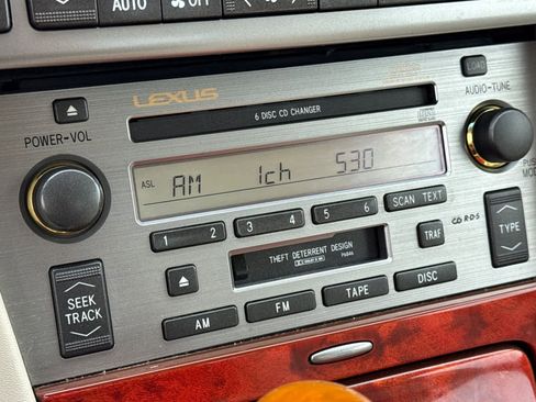 Used 2006 Lexus SC 430 Convertible image 18