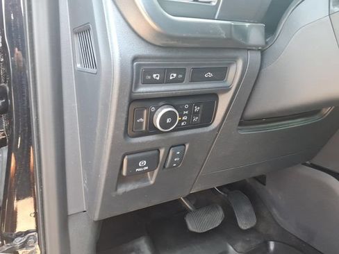 Used 2024 Ford F150 Lariat w/ Bed Utility Package AWD/4WD image 19