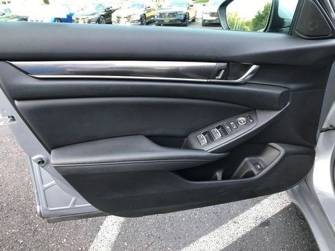 Used 2020 Honda Accord Sport image 16