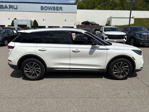 Used 2020 Lincoln Corsair AWD w/ Equipment Group 101A image 6