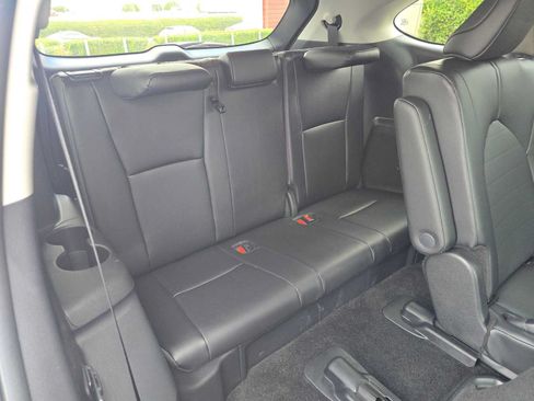 Used 2026 Toyota Highlander XLE AWD/4WD image 13