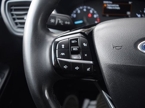 Certified 2022 Ford Escape SE w/ Convenience Package image 6