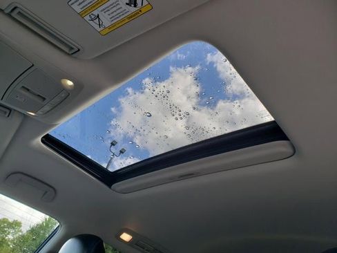 Used 2019 INFINITI QX80 Luxe image 21