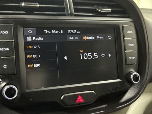 Used 2023 Kia Soul LX image 14