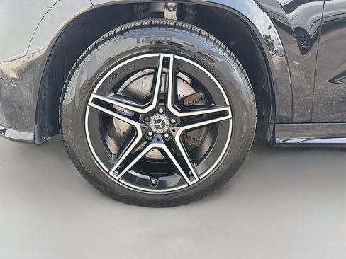 Used 2025 Mercedes-Benz GLS 450 4MATIC image 44