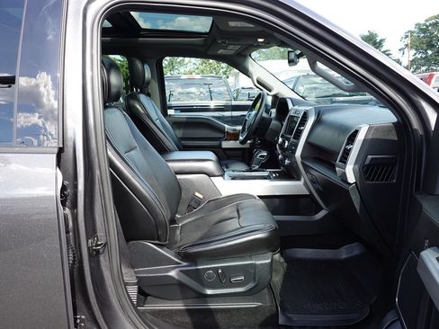 Used 2018 Ford F150 Lariat w/ Equipment Group 502A Luxury AWD/4WD image 36