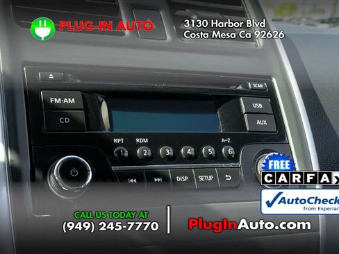 Used 2017 Nissan Versa SV image 18