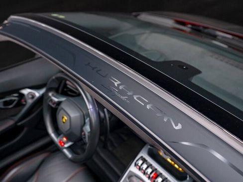 Used 2019 Lamborghini Huracan LP 580-2 image 28