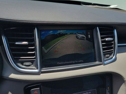 Certified 2025 INFINITI QX50 Luxe AWD/4WD image 19
