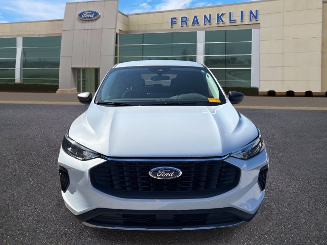 Used 2025 Ford Escape Active w/ Tech Pack #1 FWD image 2