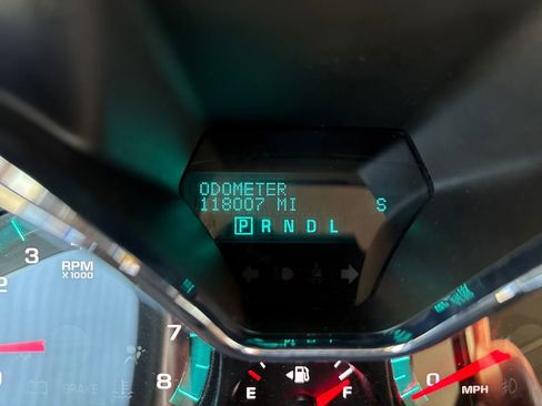 Used 2015 Chevrolet Traverse LT w/ Style and Technology Package AWD/4WD image 23