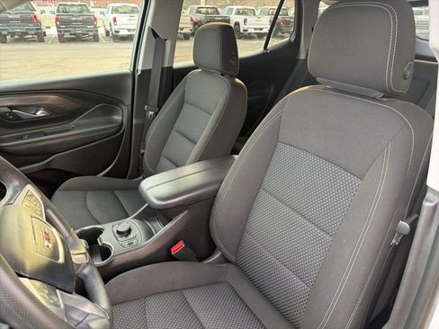 Used 2022 GMC Terrain SLE w/ Driver Convenience Package image 22