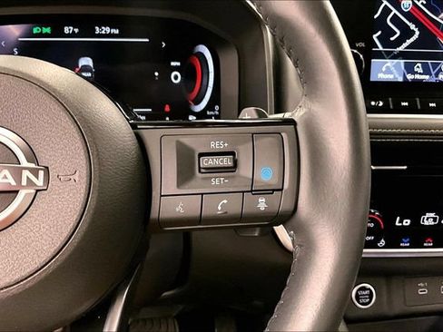 Used 2023 Nissan Rogue Platinum w/ Platinum Premium Package AWD/4WD image 28