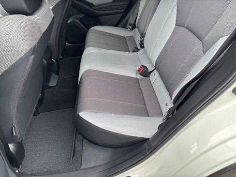 Used 2020 Subaru Crosstrek 2.0i AWD/4WD image 21