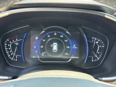 Used 2020 Hyundai Santa Fe SEL w/ Convenience Package FWD image 38