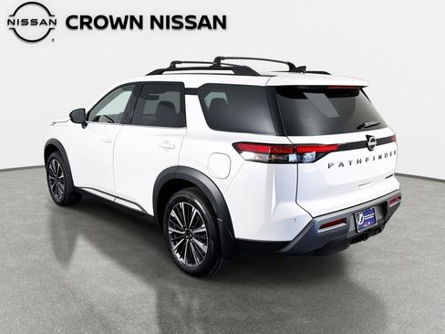 New 2026 Nissan Pathfinder Platinum image 7