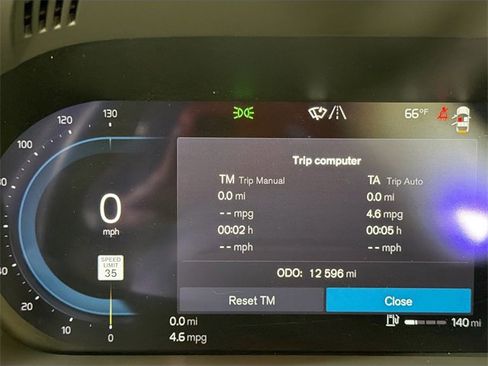 Used 2023 Volvo XC60 B5 Ultimate w/ Protection Package image 13