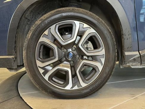 Used 2023 Subaru Ascent Limited AWD/4WD image 25