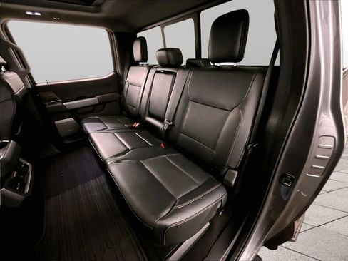 Used 2024 Ford F250 Lariat w/ Sport Appearance Package AWD/4WD image 25