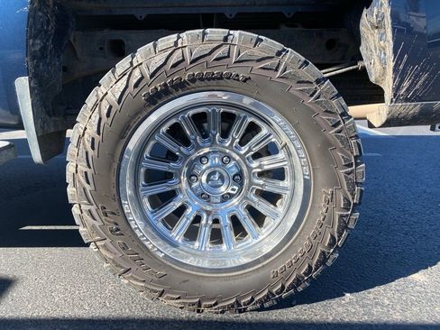 Used 2022 Chevrolet Silverado 1500 High Country image 5