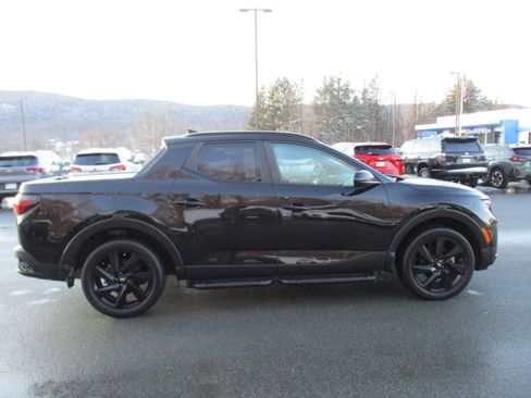 Used 2023 Hyundai Santa Cruz Night image 4