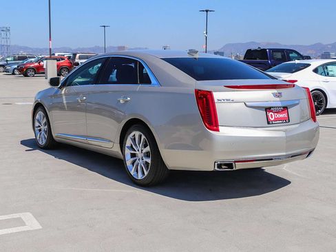 Used 2016 Cadillac XTS Luxury AWD/4WD image 8
