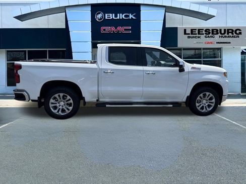 Used 2025 Chevrolet Silverado 1500 LTZ w/ LTZ Premium Package AWD/4WD image 8