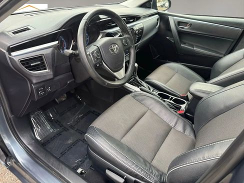Used 2015 Toyota Corolla S image 11