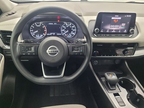 Used 2021 Nissan Rogue SV FWD image 22